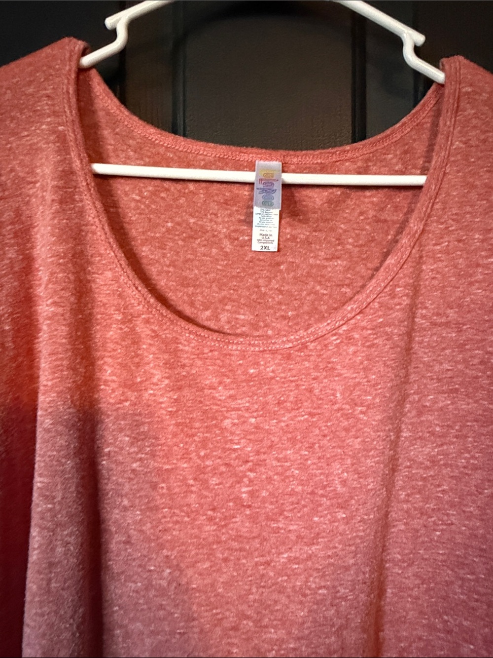 LuLaRoe Long Sleeve Scoop Neck Top in Coral Pink - Picture 3 of 5